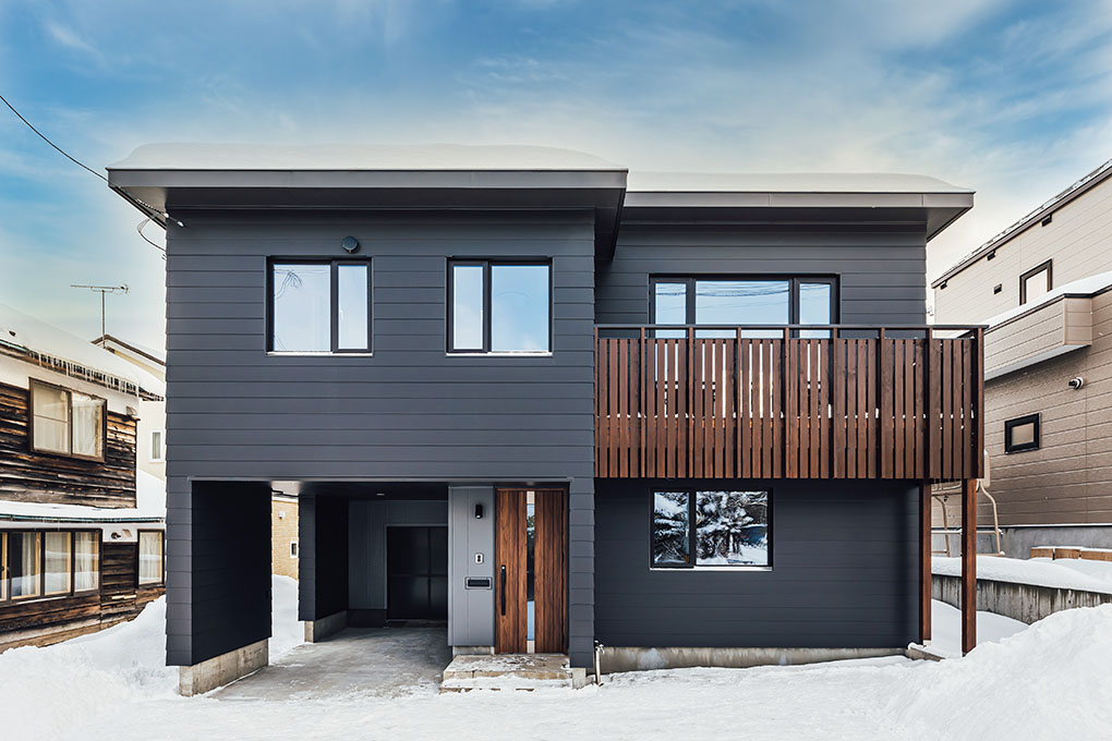 石狩湾を望む住宅街にある2階リビングの家 札幌市Yさま - 施工事例 ...